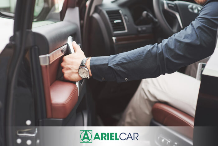 Ottimi affari per auto premium nel 2022