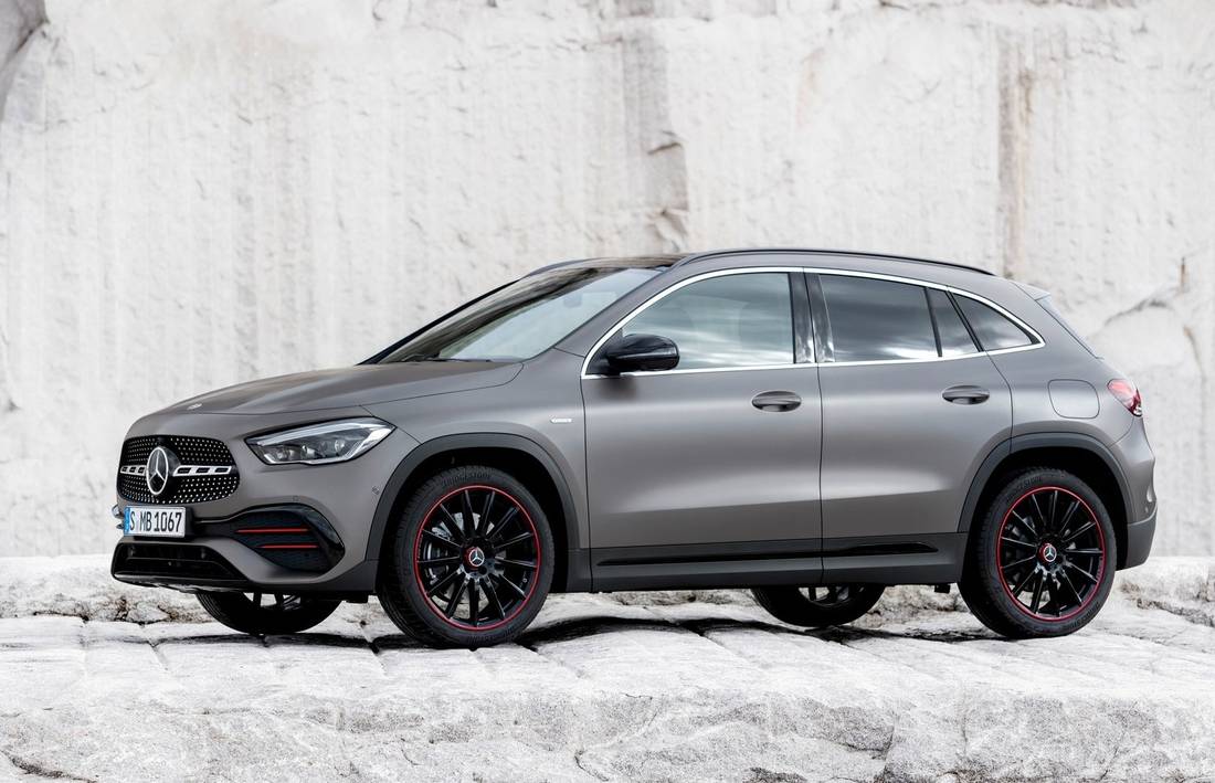 mercedes gla usata milano