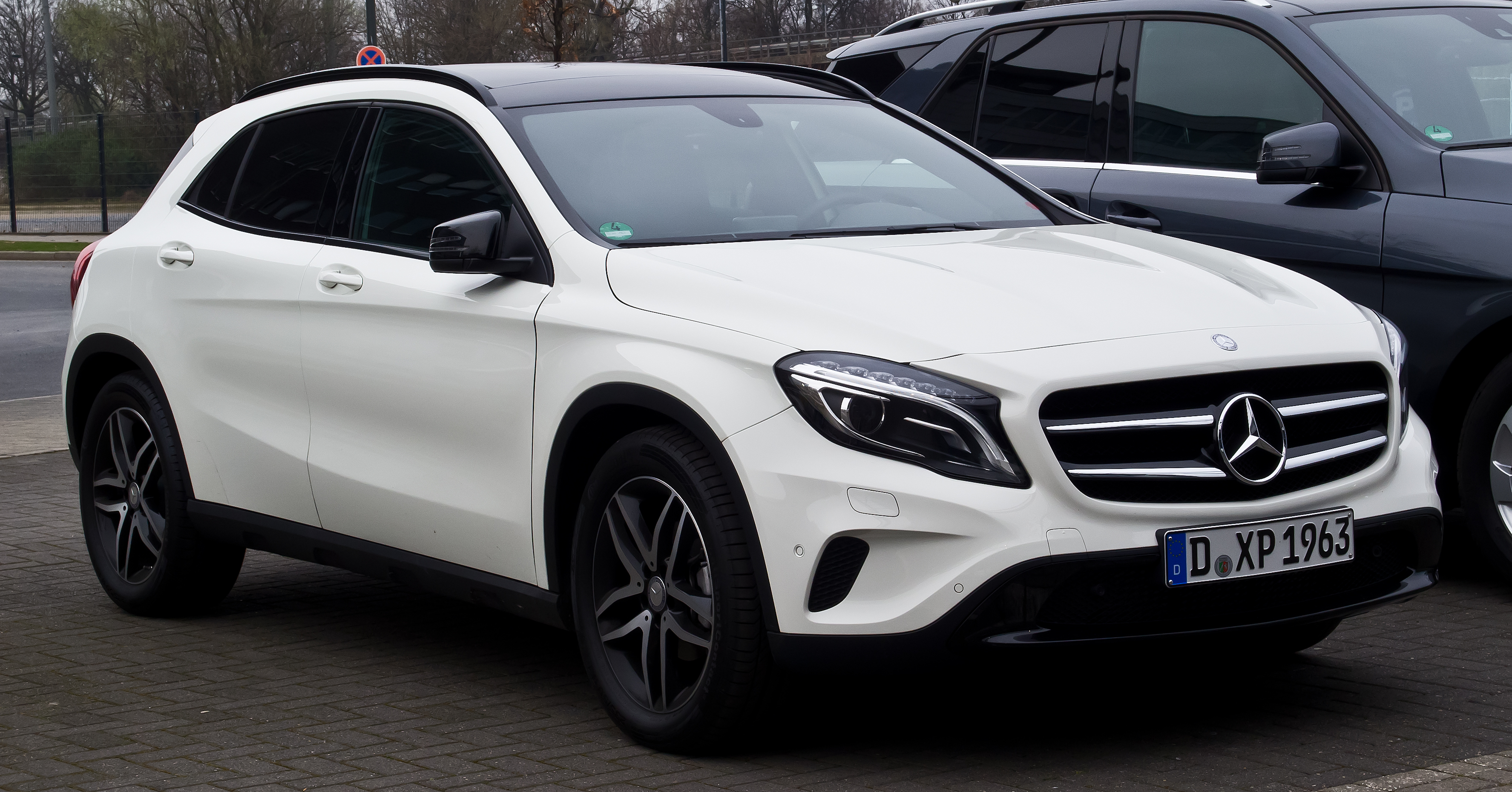 mercedes gla usata milano