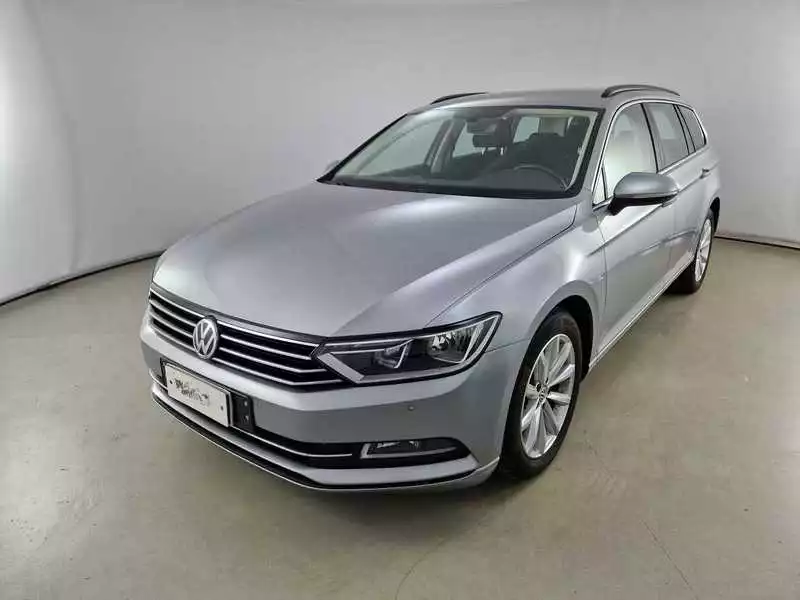 volkswagen passat usata milano