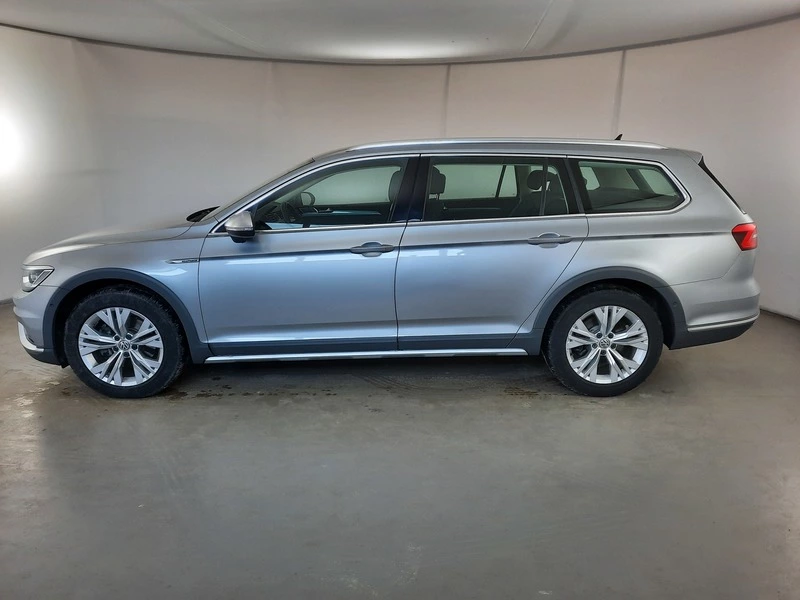 volkswagen passat usata milano